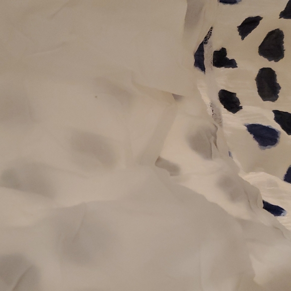 Girls dress - Picture 3 of 5